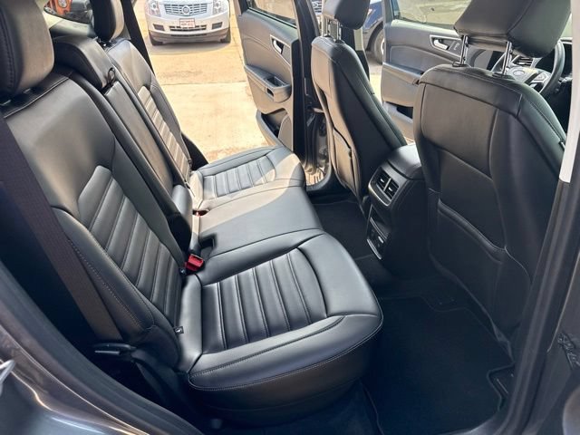 Certified 2024 Ford Edge SEL w/ Convenience Package AWD/4WD image 18