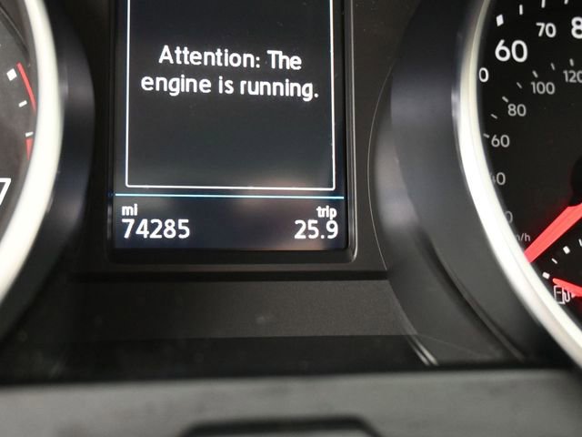 Used 2020 Volkswagen Tiguan SE w/ Panoramic Sunroof Package image 17