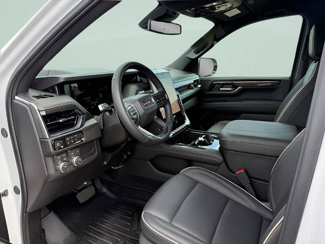 Used 2026 GMC Yukon Elevation AWD/4WD image 4