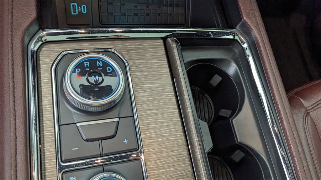 Certified 2022 Ford Expedition Max Limited image 32
