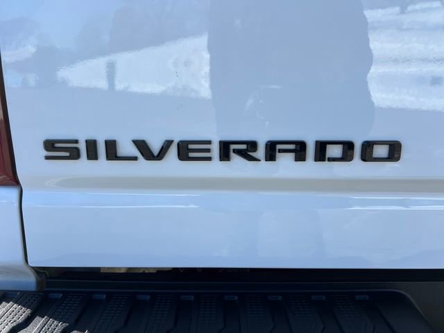 Used 2023 Chevrolet Silverado 2500 LTZ w/ LTZ Plus Package image 39