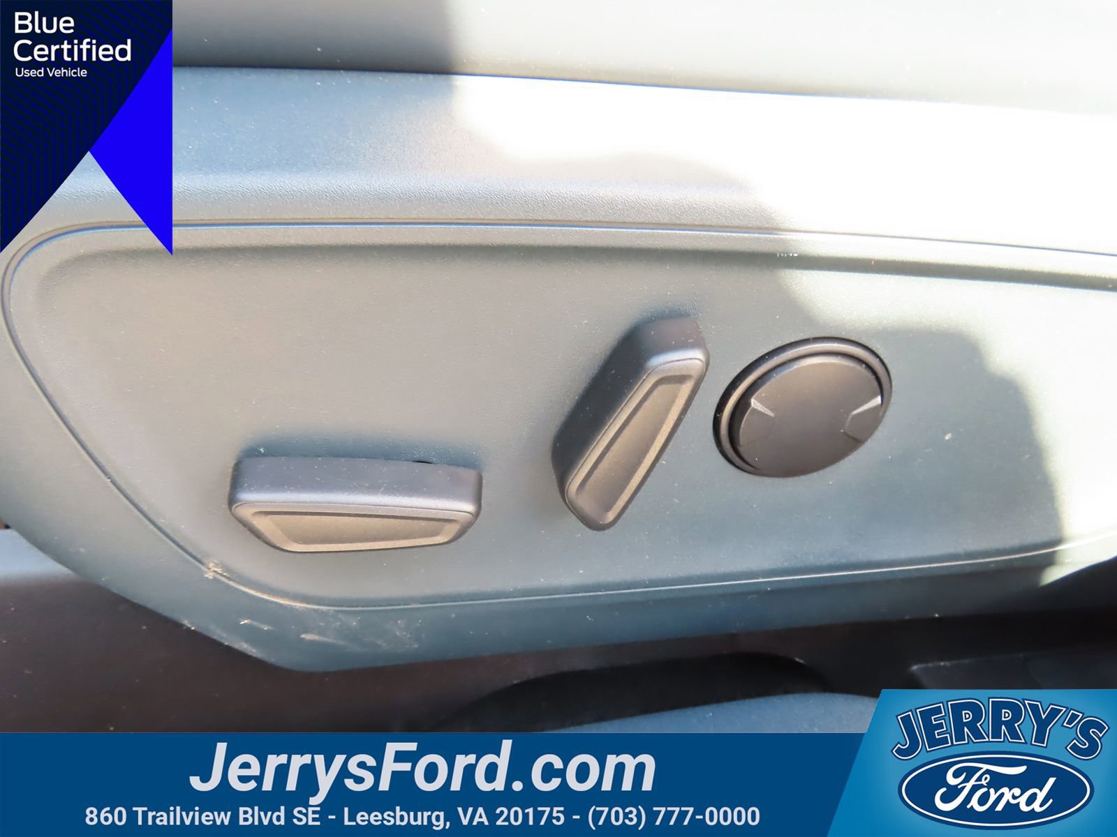 Certified 2025 Ford Maverick Lariat w/ 4K Tow Package image 28