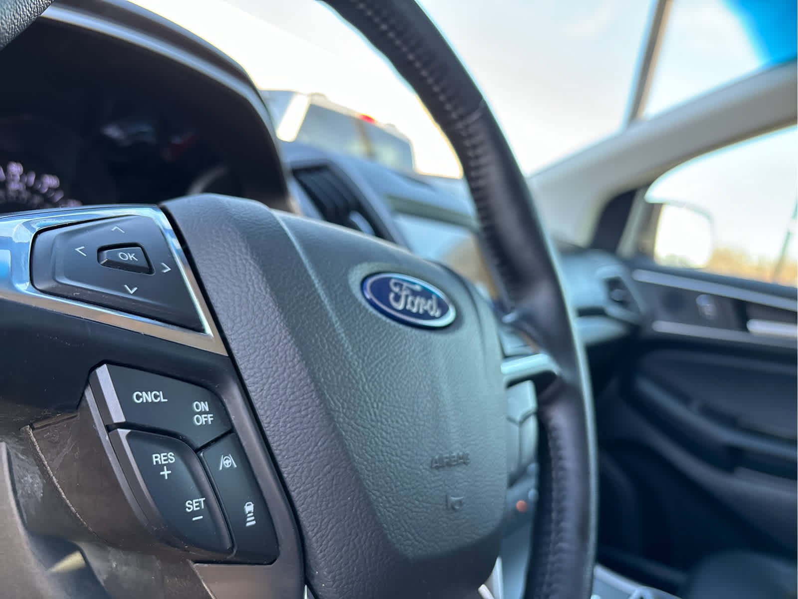 Certified 2020 Ford Edge SEL w/ Convenience Package image 12