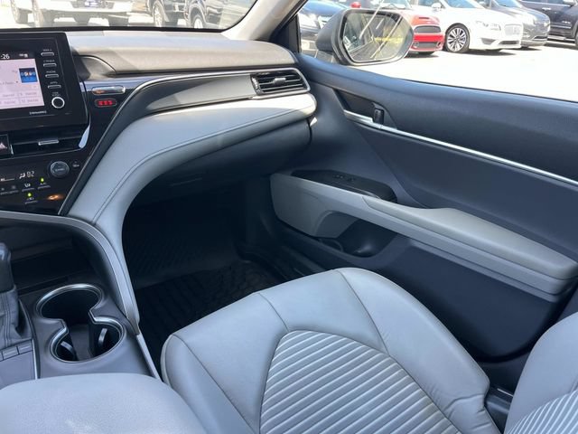 Used 2024 Toyota Camry SE FWD image 19