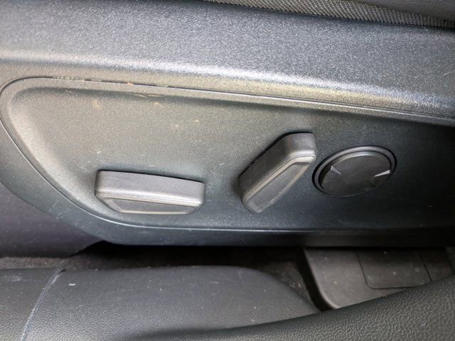 Certified 2020 Ford Escape SEL image 20