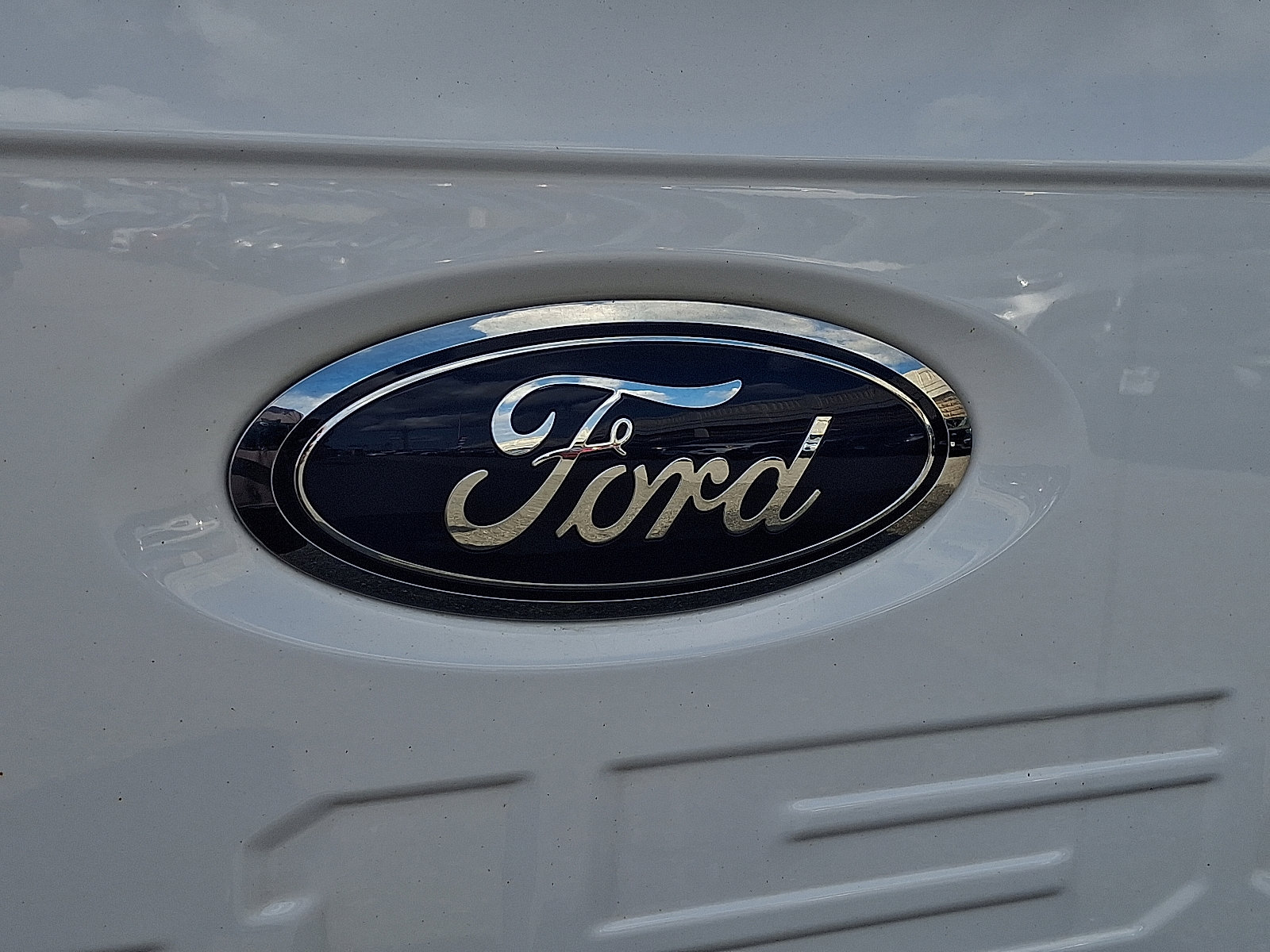 Certified 2022 Ford F150 Lariat w/ Equipment Group 502A High AWD/4WD image 29