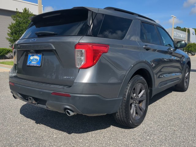 Certified 2023 Ford Explorer XLT w/ Equipment Group 202A AWD/4WD image 5