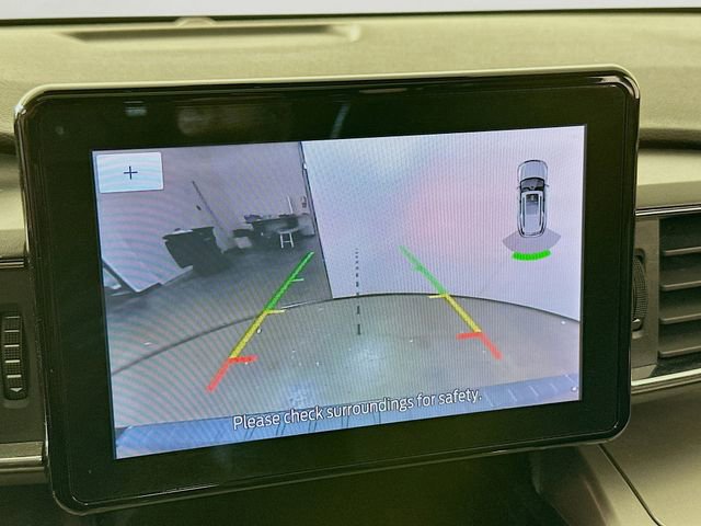 Certified 2021 Ford Explorer XLT w/ Equipment Group 202A image 18