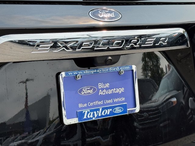 Certified 2024 Ford Explorer XLT w/ Equipment Group 202A AWD/4WD image 30