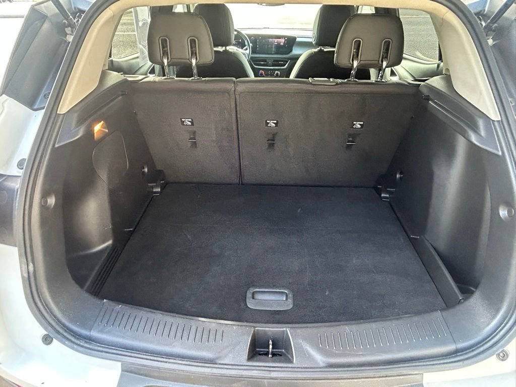 Used 2024 Buick Encore GX Preferred FWD image 33