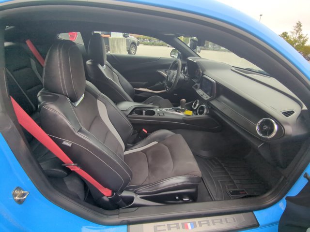 Used 2022 Chevrolet Camaro SS RWD image 26