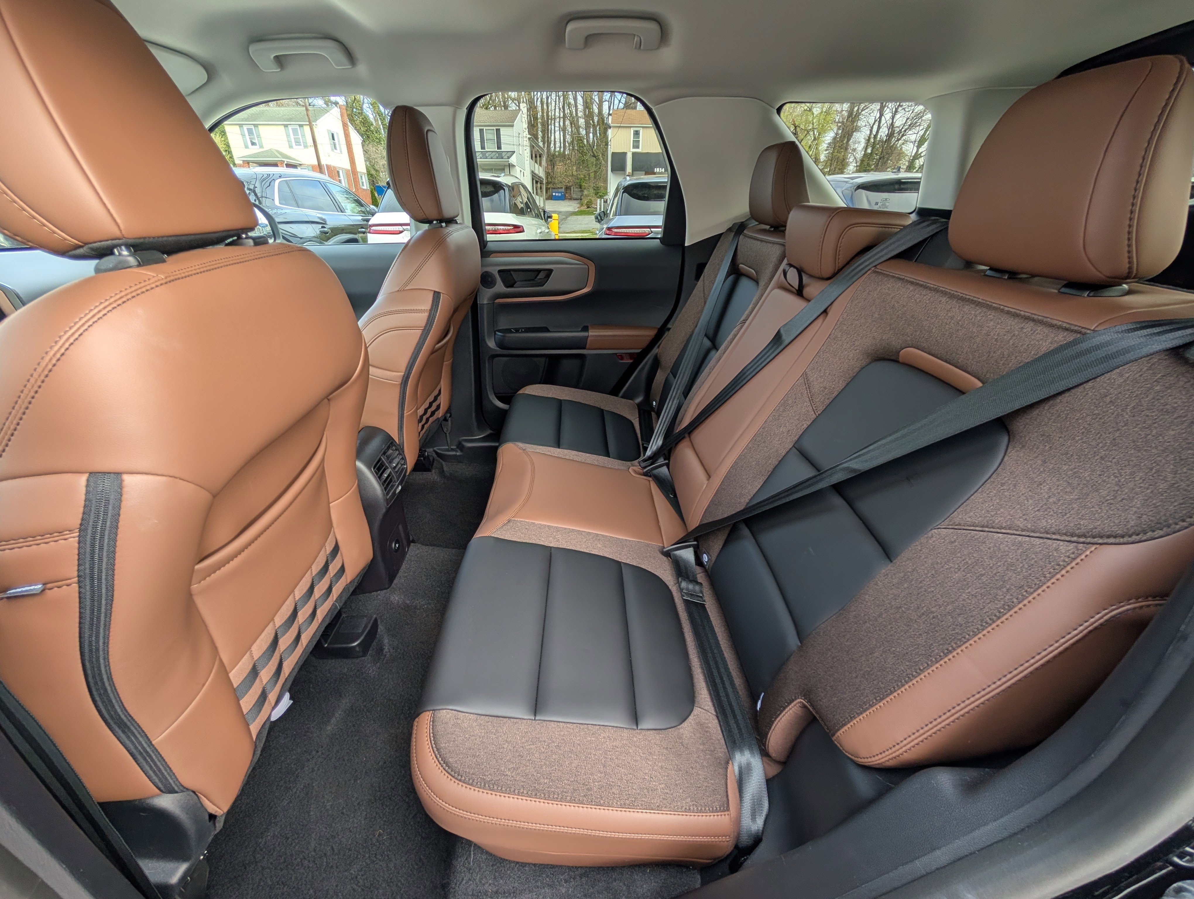 Certified 2025 Ford Bronco Sport Outer Banks w/ Outer Banks Tech Package+ AWD/4WD image 15