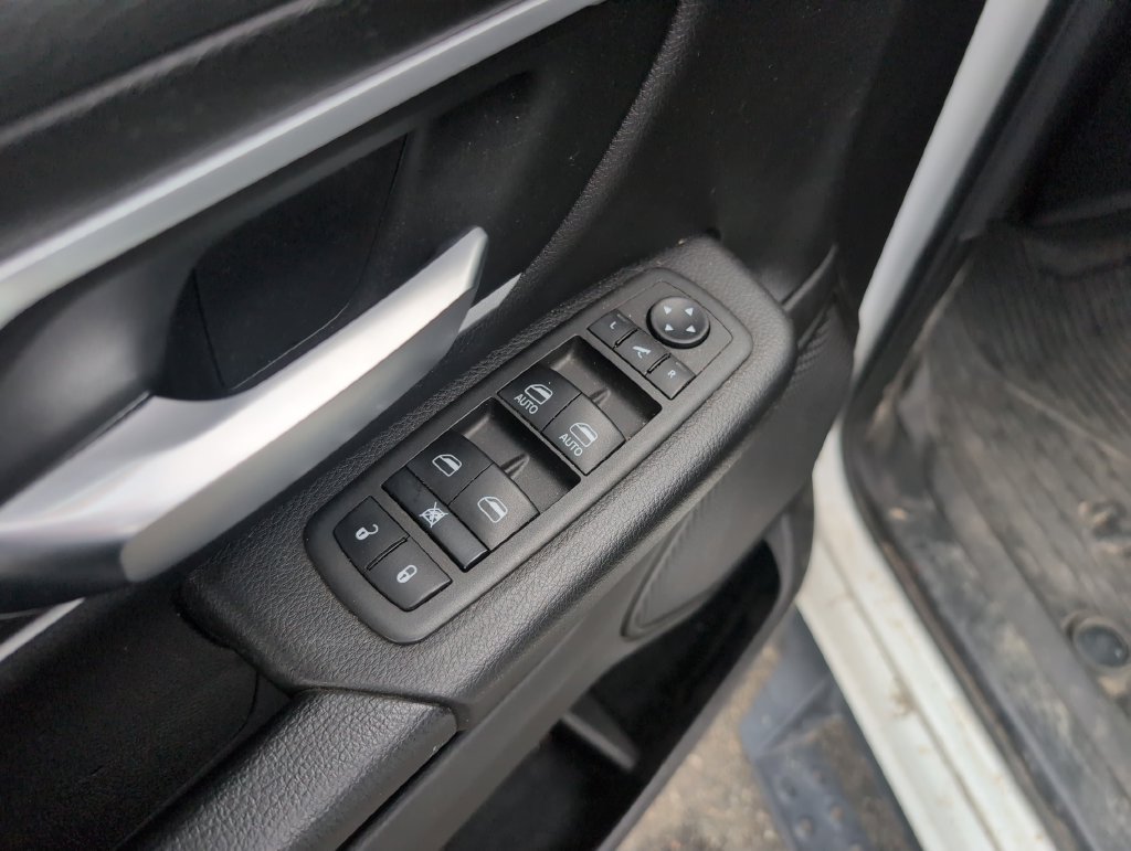 Used 2022 RAM 1500 Big Horn AWD/4WD image 20