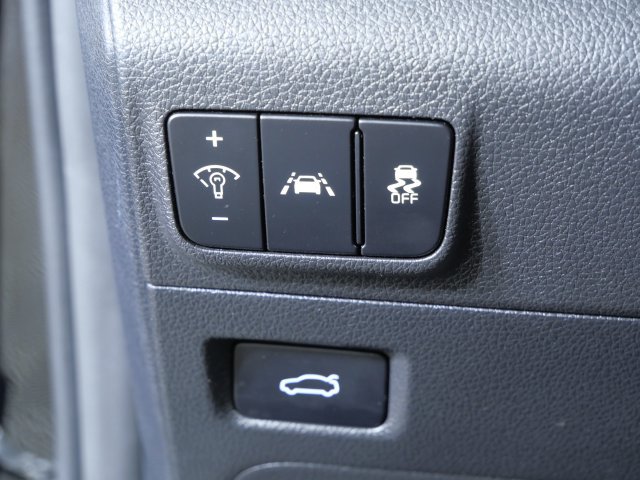 Used 2022 Kia K5 GT-Line FWD image 21