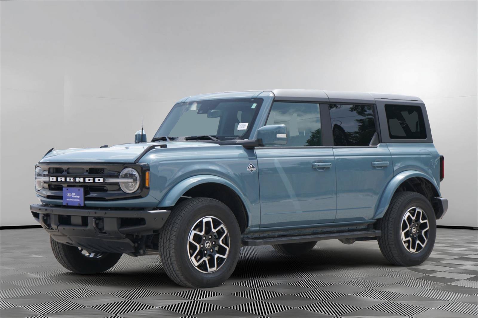 Certified 2022 Ford Bronco Outer Banks AWD/4WD image 8
