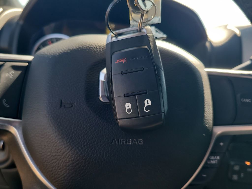 Used 2024 RAM 3500 Big Horn image 25