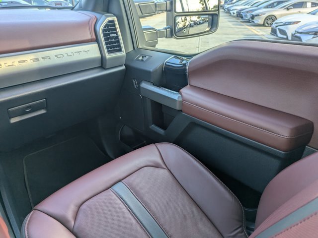 Certified 2022 Ford F250 Platinum image 19