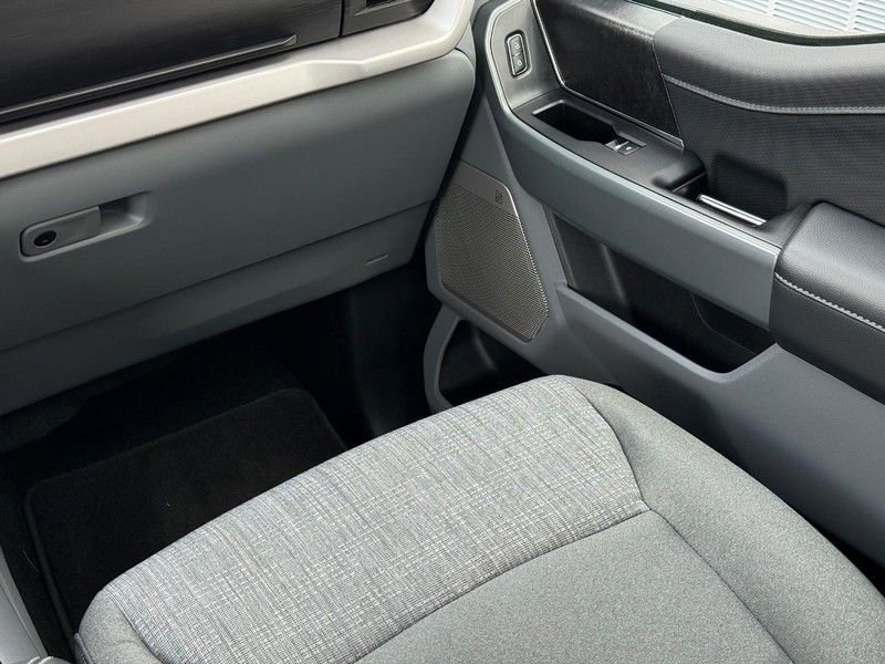 Certified 2022 Ford F150 XLT w/ Equipment Group 302A High image 13