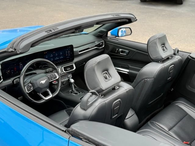 Certified 2025 Ford Mustang Premium RWD image 15