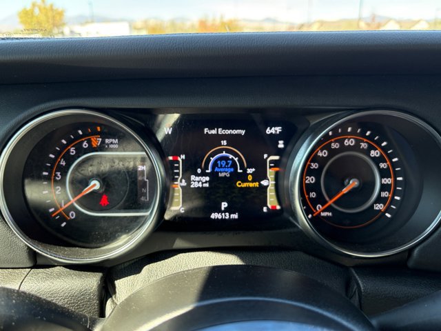 Used 2021 Jeep Gladiator Overland w/ Popular Equipment Package AWD/4WD image 21
