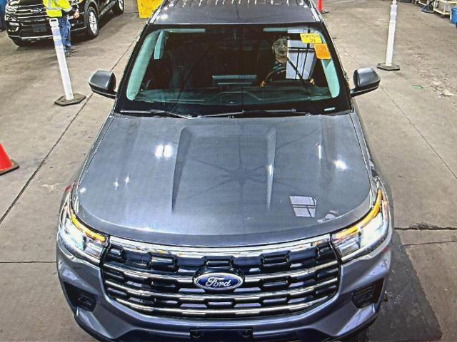 Certified 2025 Ford Explorer Active image 6