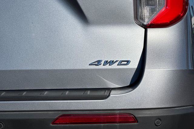 Certified 2023 Ford Explorer XLT w/ Equipment Group 202A image 35