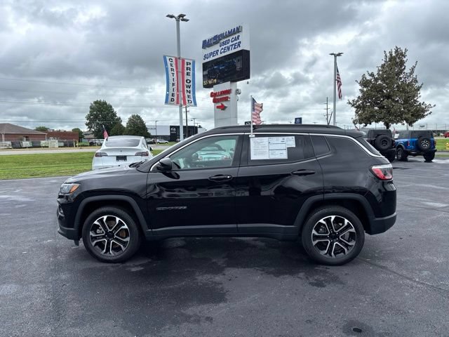 Used 2023 Jeep Compass Limited AWD/4WD image 10