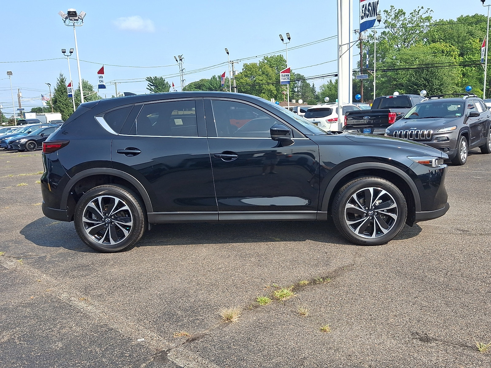 Used 2022 MAZDA CX-5 AWD 2.5 S w/ Premium Package image 8