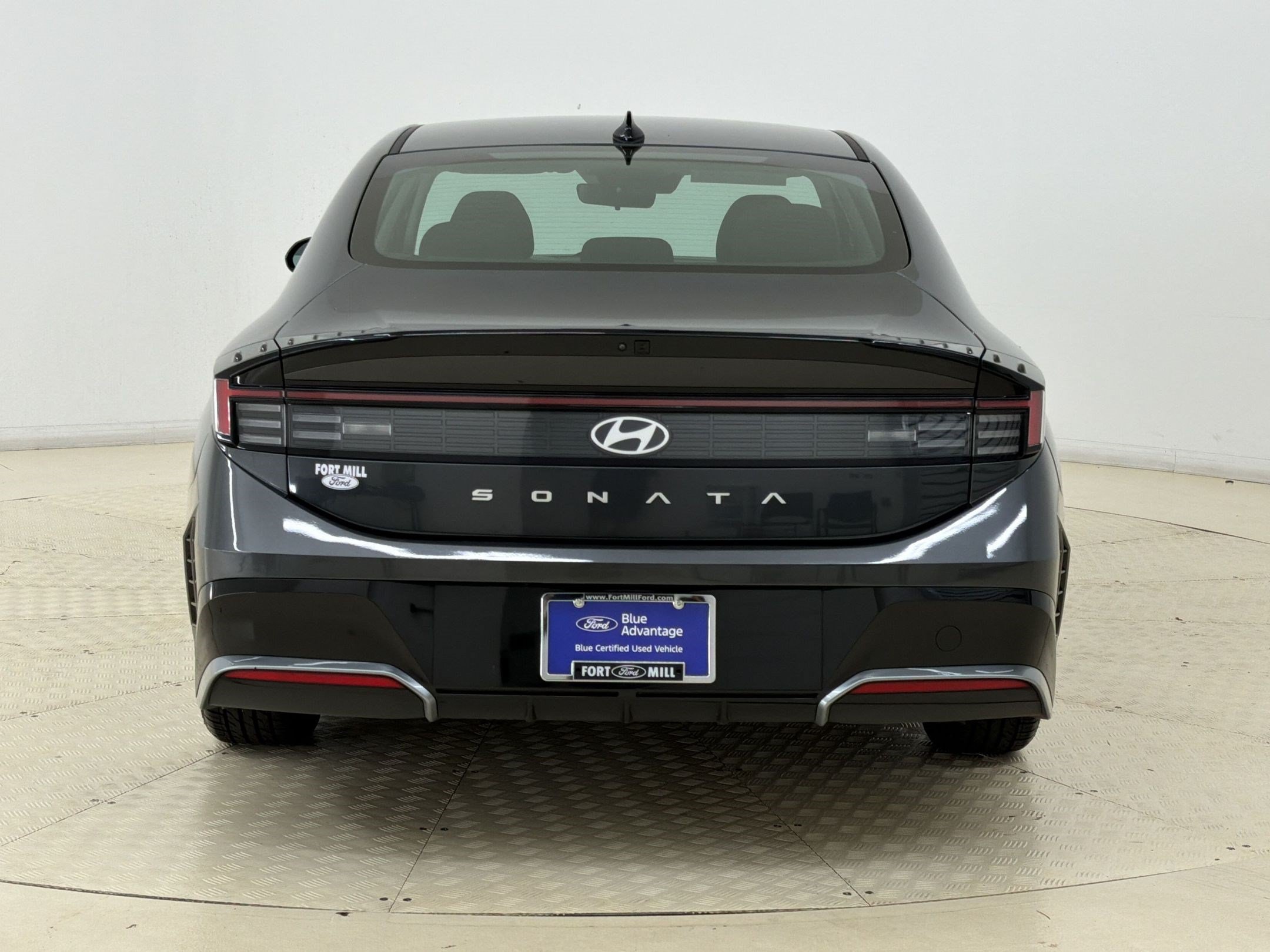 Used 2025 Hyundai Sonata SEL FWD image 10