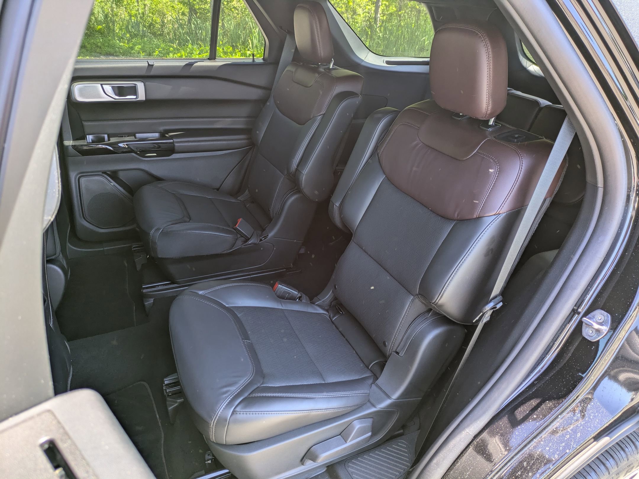 Certified 2023 Ford Explorer Platinum w/ Technology Package AWD/4WD image 20