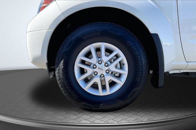 Used 2021 Nissan Frontier SV RWD image 9