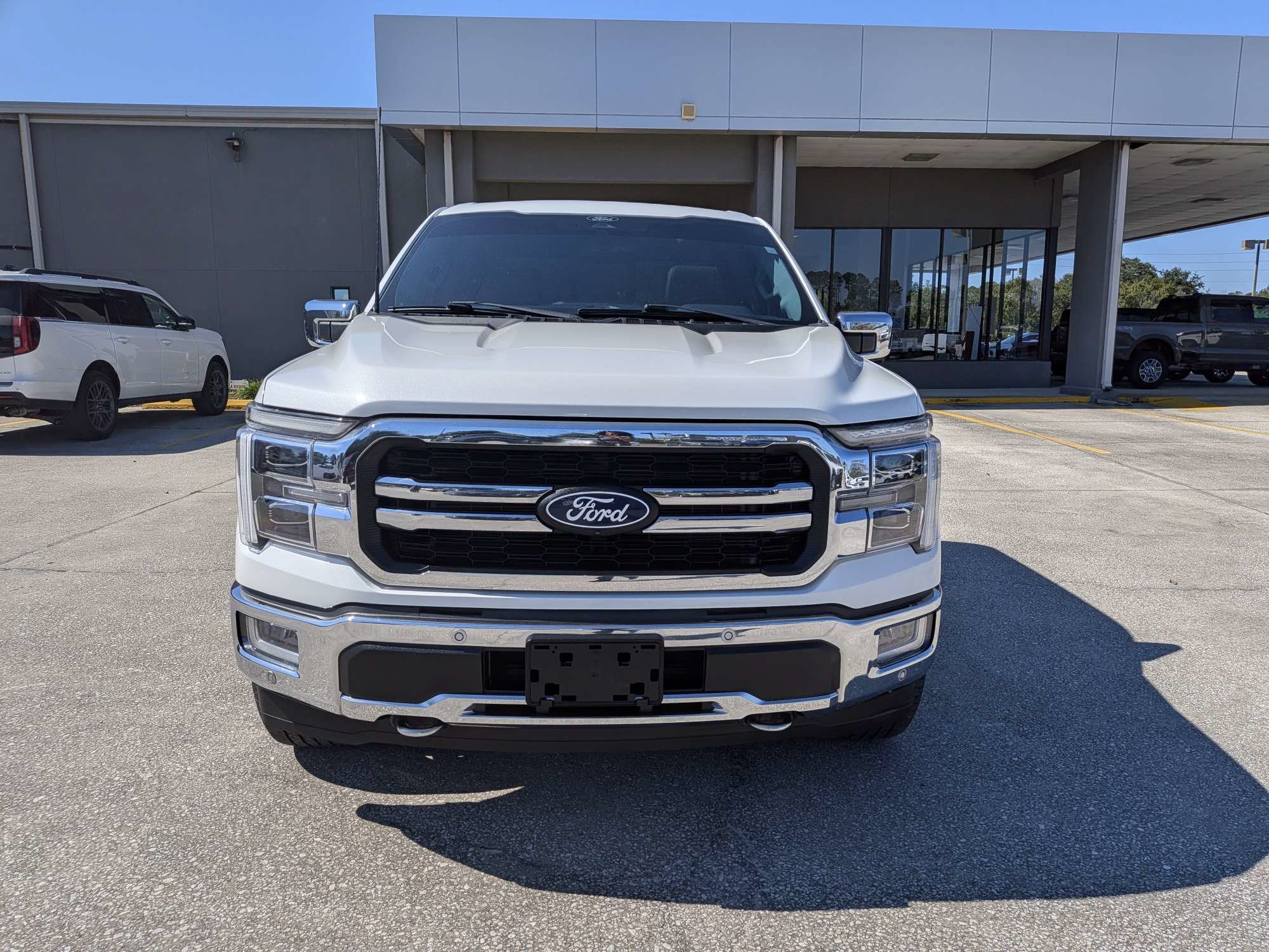 Certified 2024 Ford F150 Lariat w/ Tow/Haul Package AWD/4WD image 9