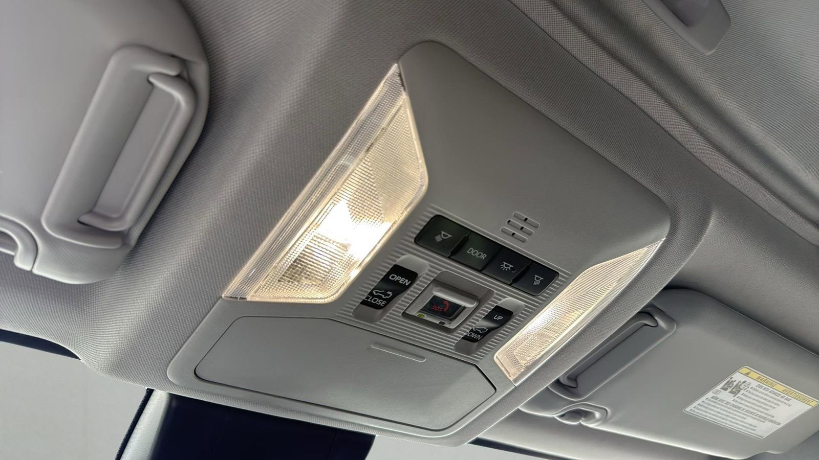 Used 2025 Toyota RAV4 XLE w/ Convenience Package image 23