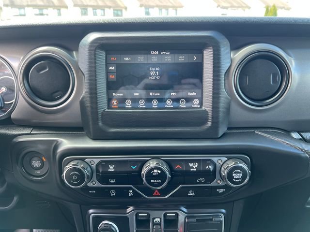 Used 2023 Jeep Gladiator Sport image 21