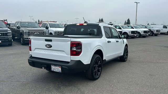 Certified 2025 Ford Maverick XLT w/ Black Appearance Package image 3