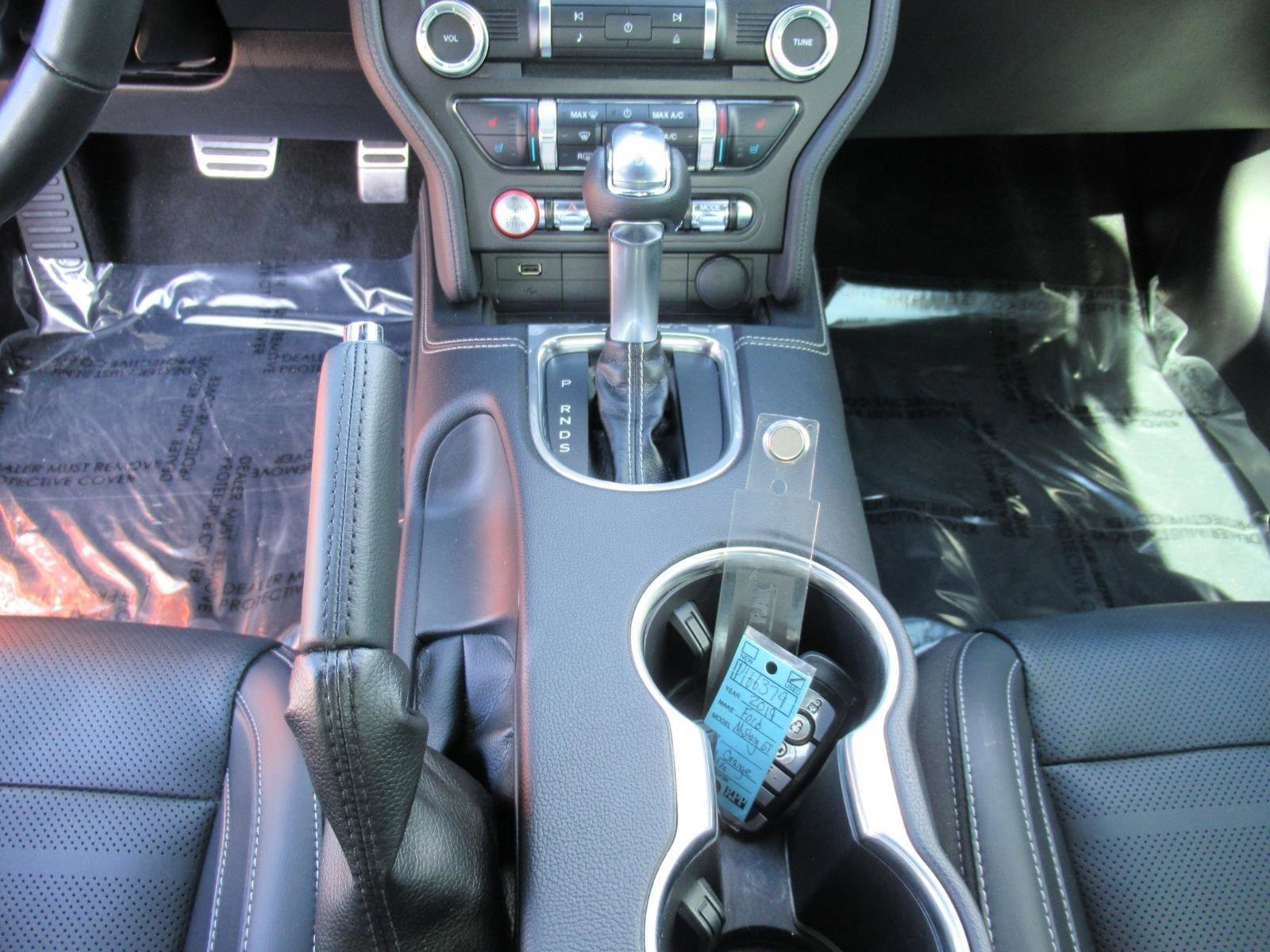 Certified 2019 Ford Mustang GT Premium w/ Equipment Group 401A image 21