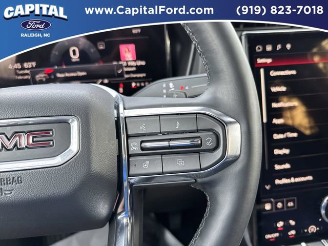 Used 2025 GMC Terrain Elevation image 22