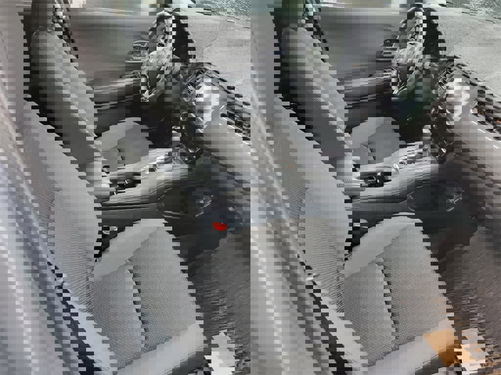 Used 2022 Honda HR-V EX image 10