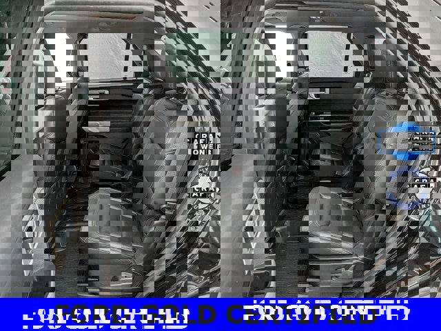 Certified 2023 Ford Explorer XLT w/ Equipment Group 202A image 18