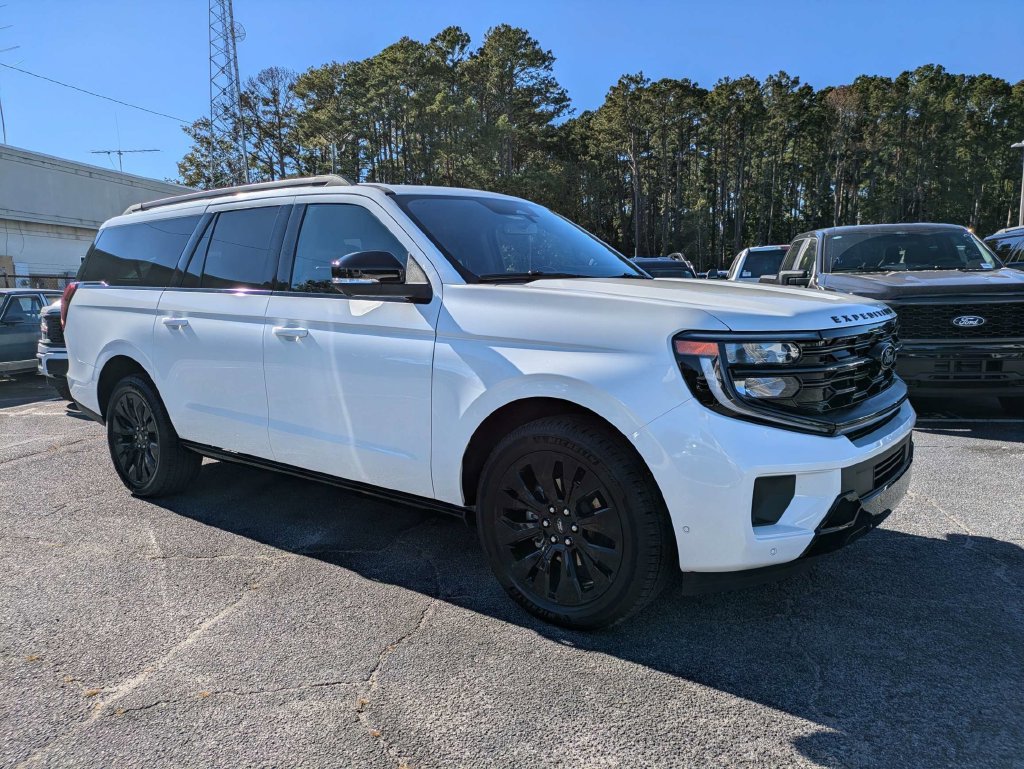 Certified 2025 Ford Expedition Max Platinum w/ Stealth Appearance Package