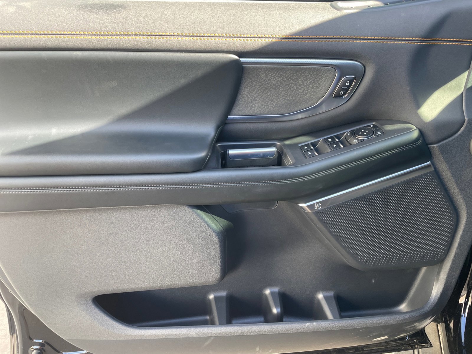Certified 2025 Ford Expedition Tremor AWD/4WD image 13