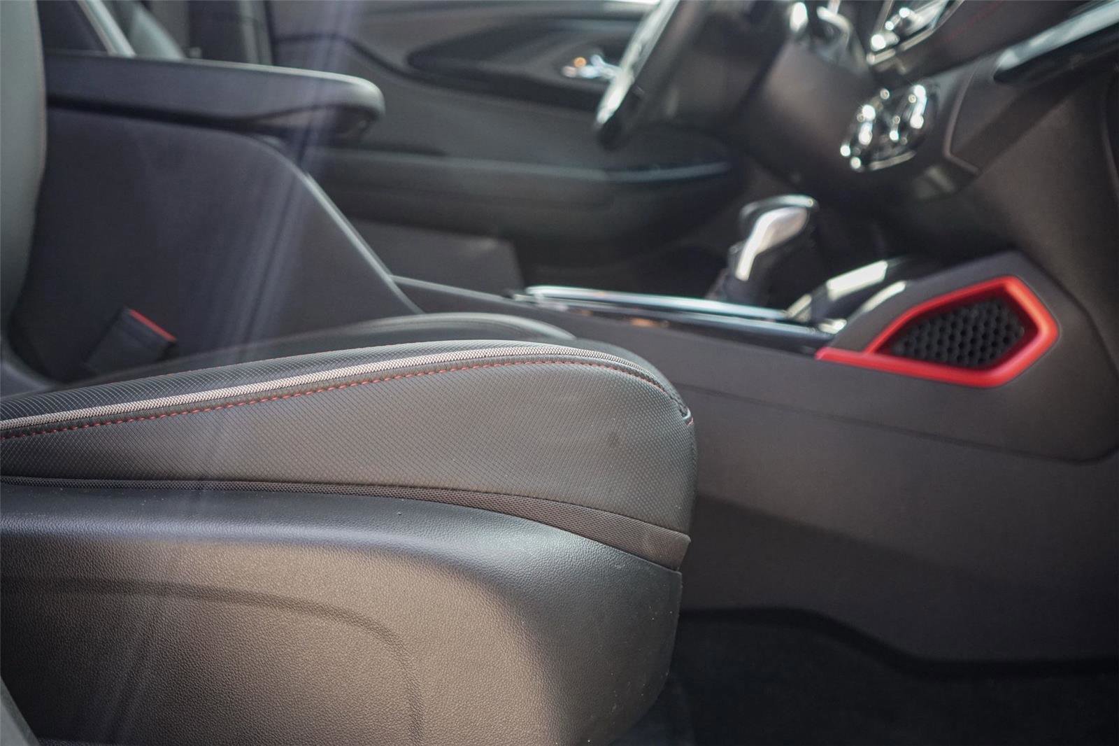 Used 2021 Chevrolet TrailBlazer RS w/ Technology Package FWD image 29
