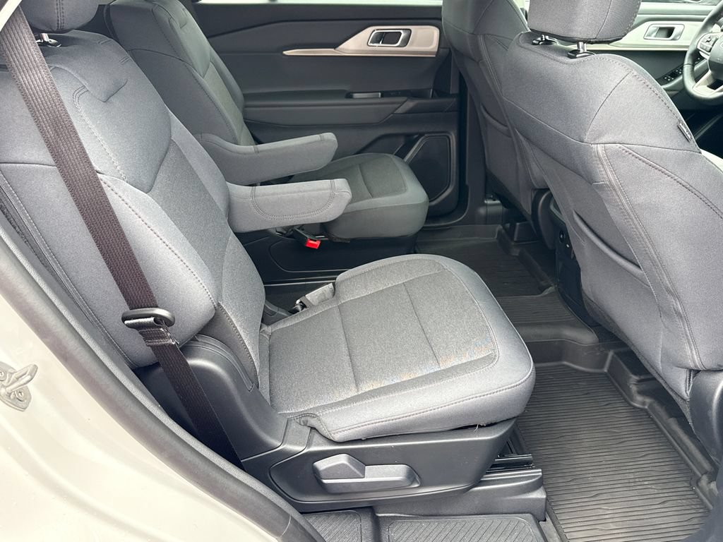 Certified 2026 Ford Explorer Active RWD image 15