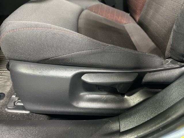 Used 2026 Toyota Corolla SE AWD/4WD image 18