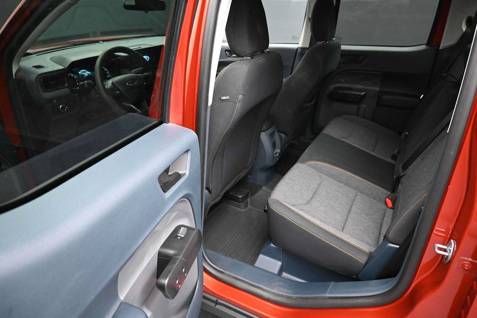 Certified 2024 Ford Maverick Tremor w/ Tremor Off-Road Package AWD/4WD image 14