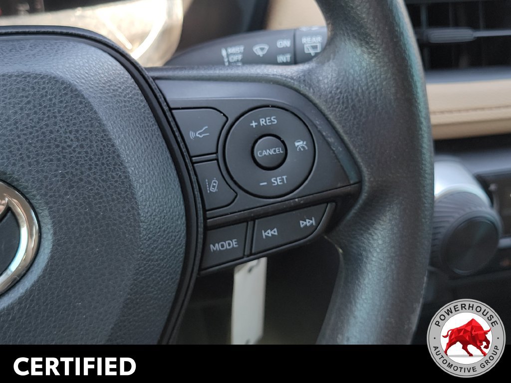 Used 2024 Toyota RAV4 LE FWD image 29