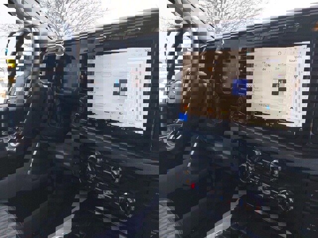 Certified 2024 Ford F450 Limited w/ FX4 Off-Road Package image 26