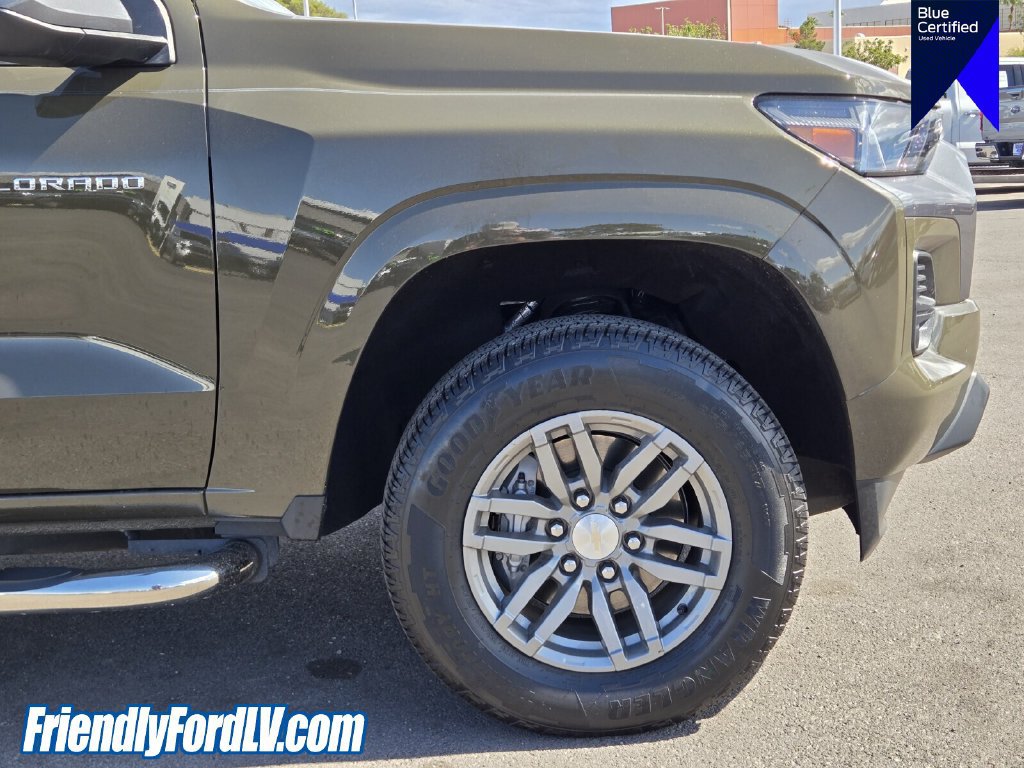 Used 2024 Chevrolet Colorado LT w/ LT Convenience Package AWD/4WD image 9