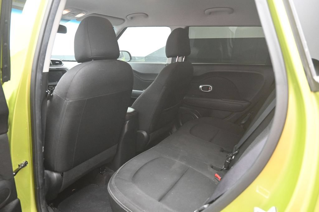 Used 2018 Kia Soul + FWD image 2
