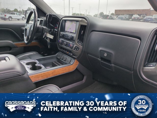 Used 2018 Chevrolet Silverado 1500 High Country AWD/4WD image 36